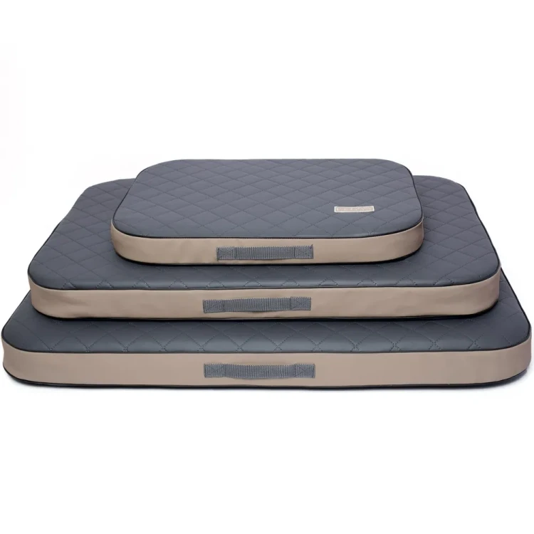 Wodoodporny materac ortopedyczny dla małego psa - DOTTY - ekoskóra / grafitowo-beżowy / rozmiar S (60x45cm)