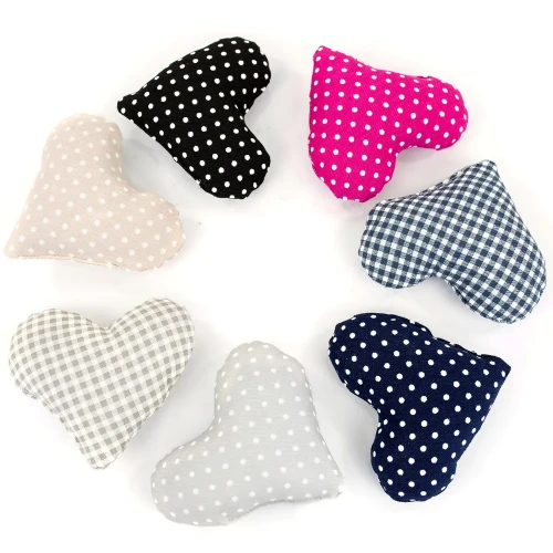 Maskotka DOTTY - serduszko.webp