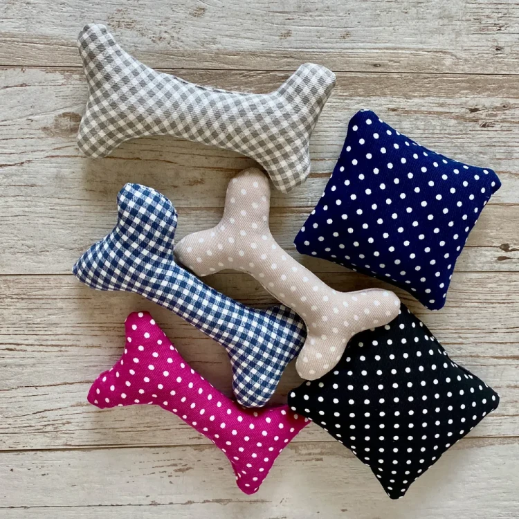 Maskotka DOTTY - kostka 3.webp