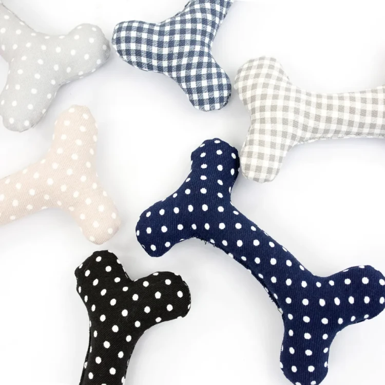 Maskotka DOTTY - kostka.webp