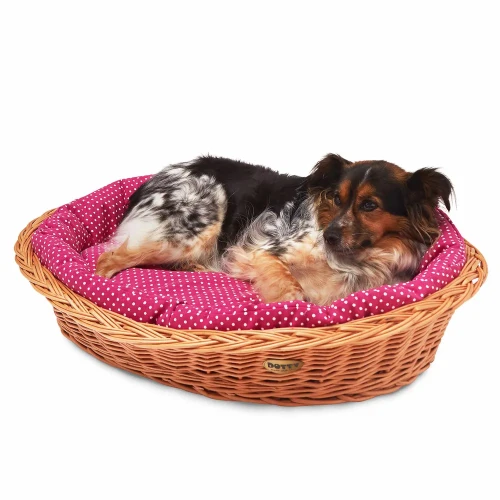 Legowisko  koszyk wiklinowy  różowy w białe groszki1.webp