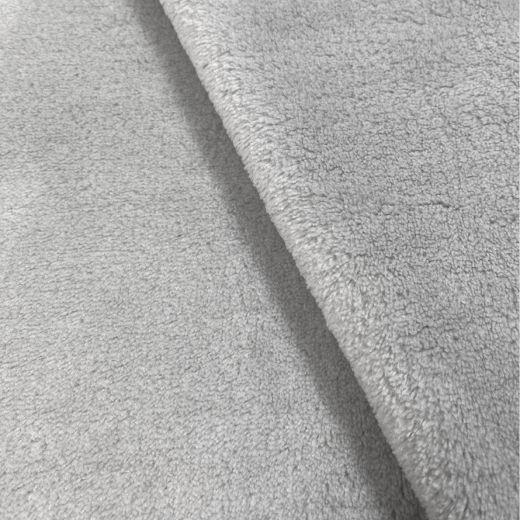 Miękki polarowy kocyk dla psa lub kota - szary